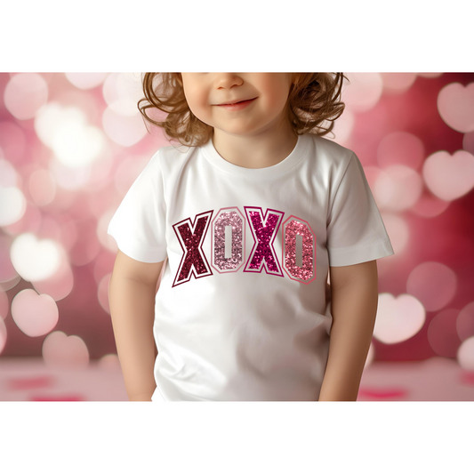 Glitter XOXO Tee